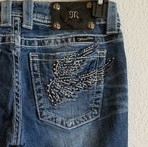 MISS ME CAPRI  size 28 Angel wings JP5163P2
